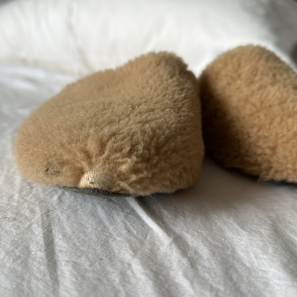 Jenni Kayne Shearling Mules in Natural - Picture 2 of 6
